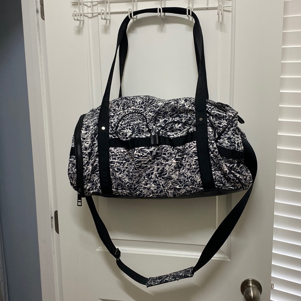 Lululemon Duffle Bag